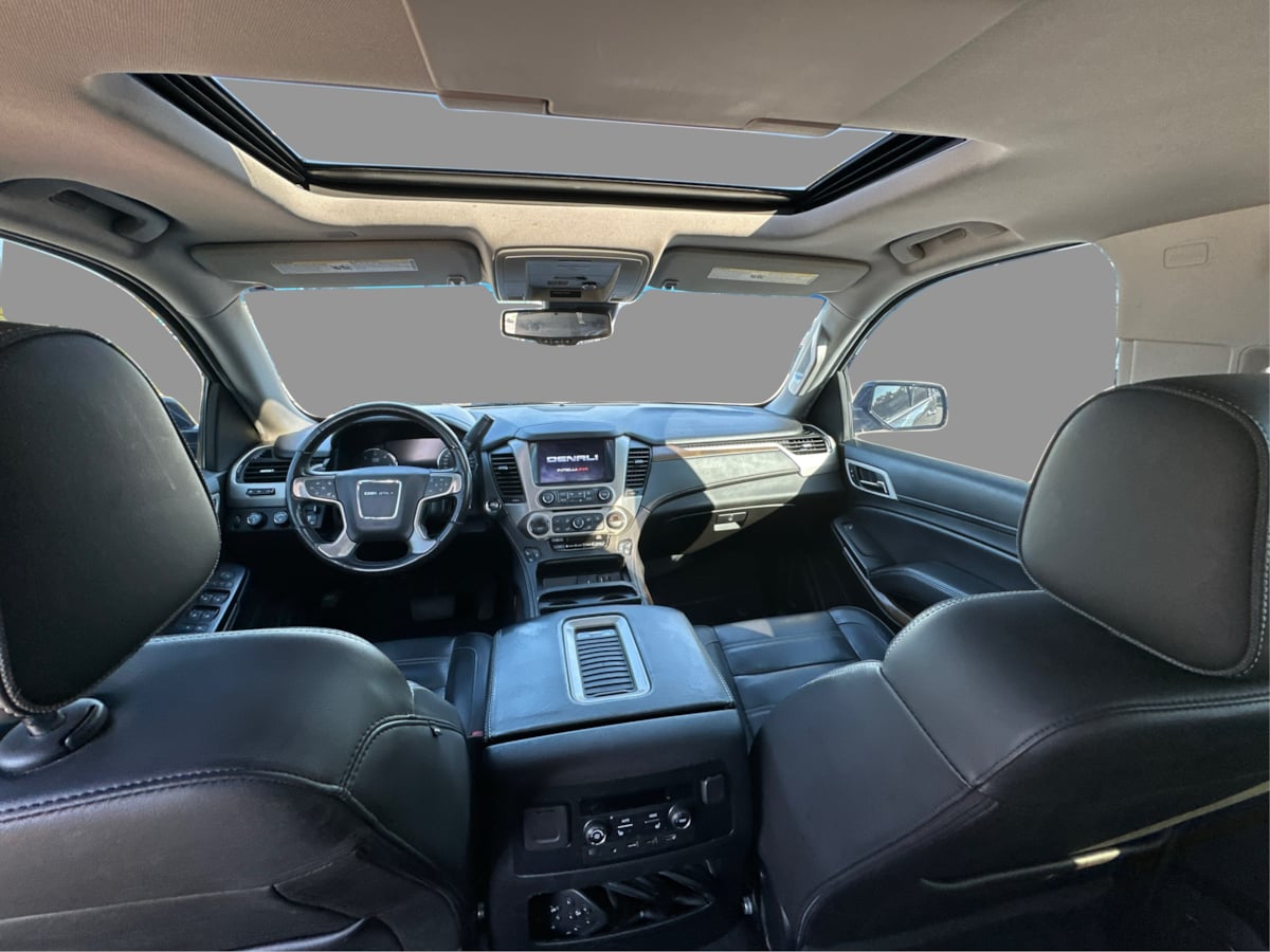 GMC Yukon photo 20