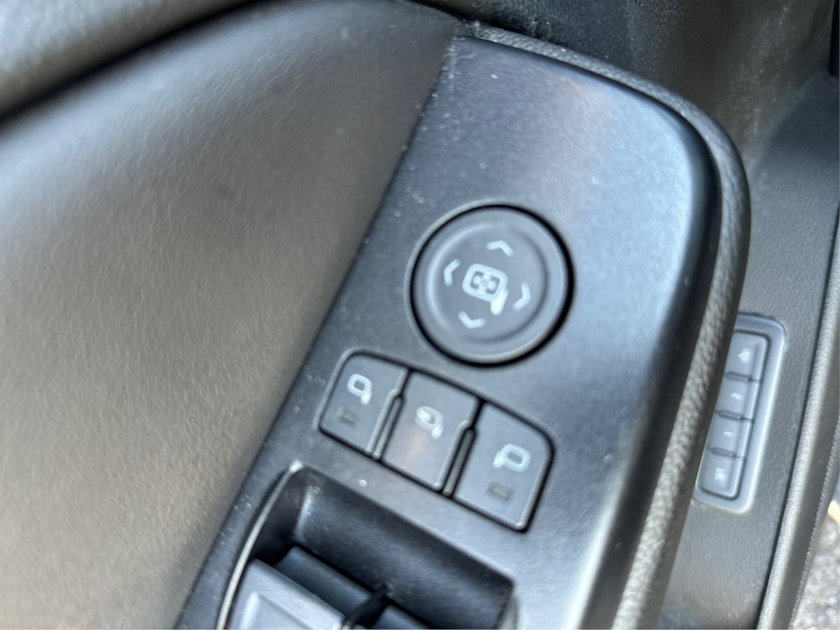 GMC Yukon photo 18
