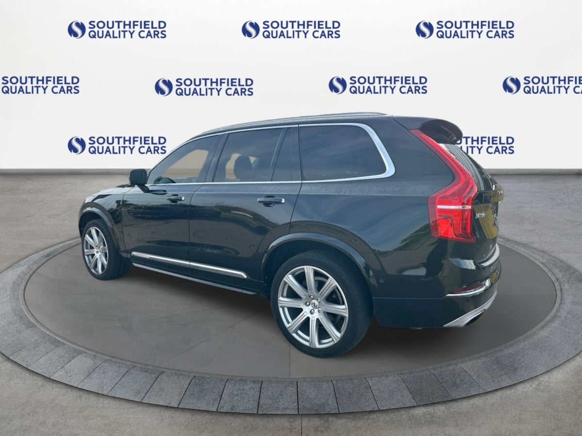 Photo 4 of this Volvo XC90