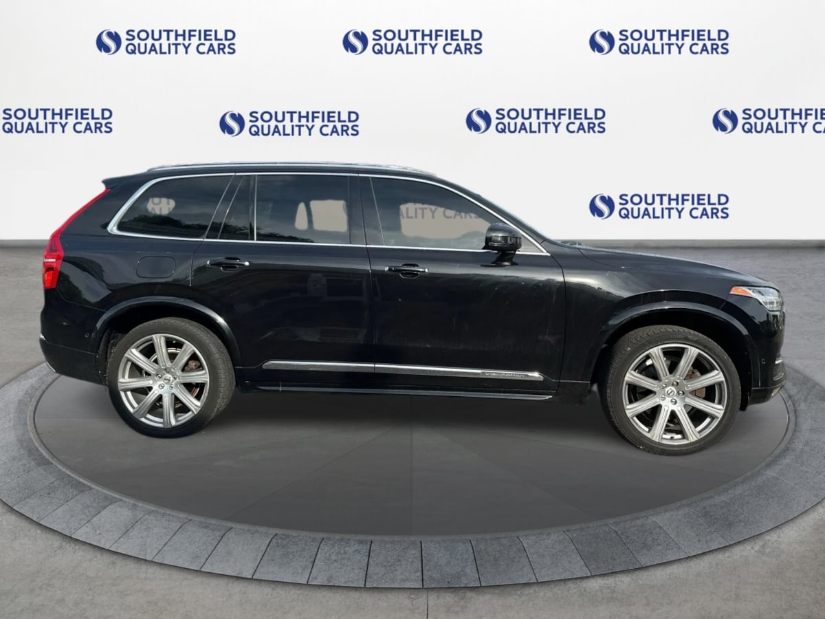 Photo 8 of this Volvo XC90