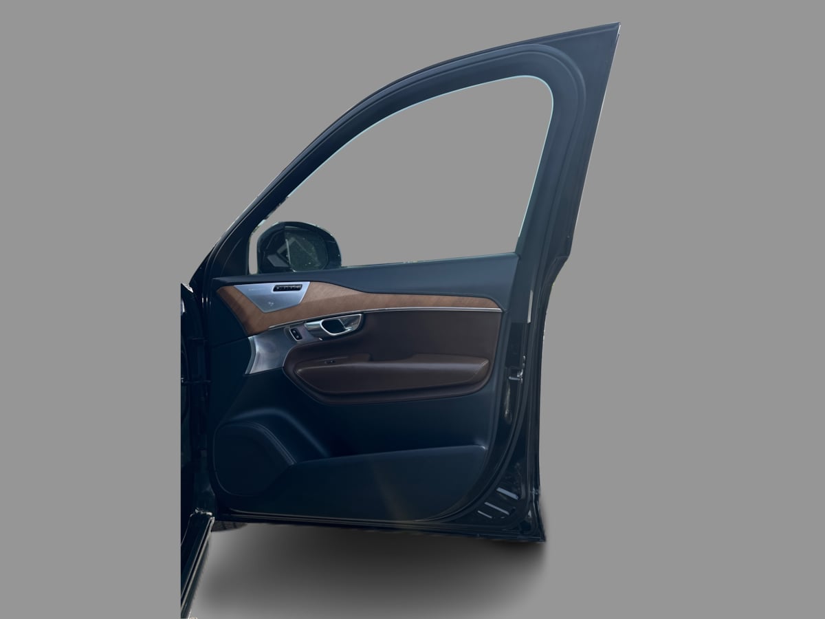 Photo 29 of this Volvo XC90