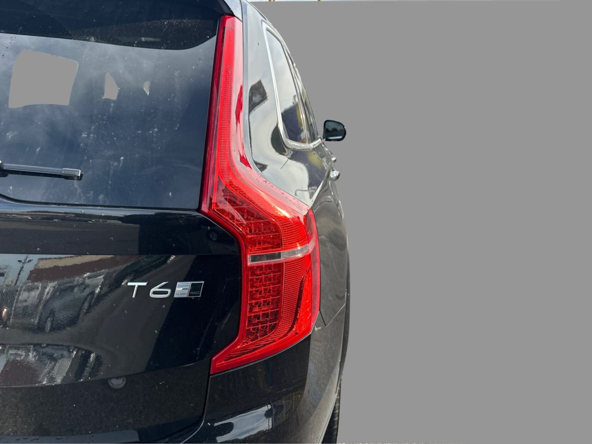 Photo 34 of this Volvo XC90