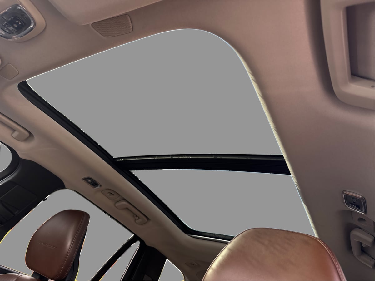 Photo 37 of this Volvo XC90