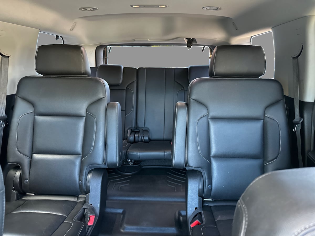 Photo 29 of this GMC Yukon