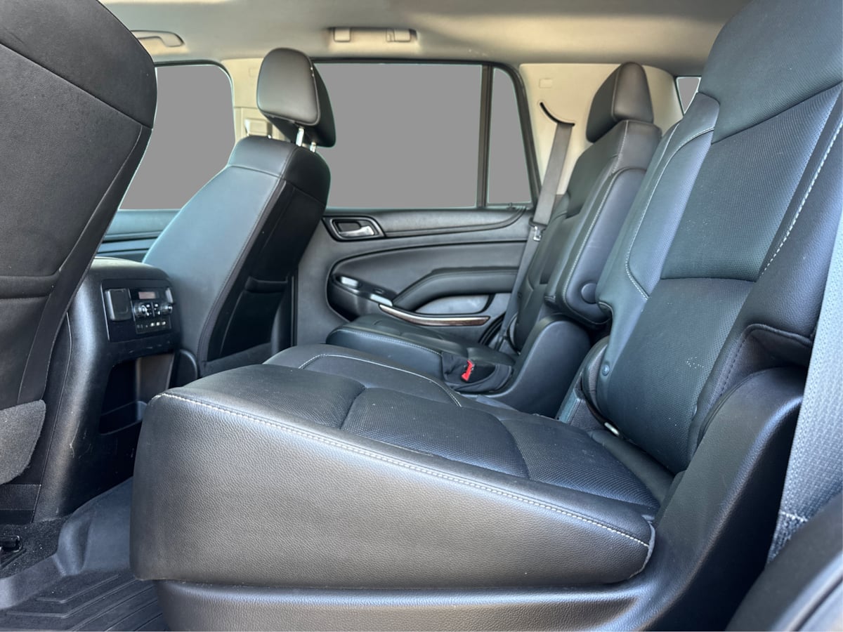 Photo 11 of this GMC Yukon