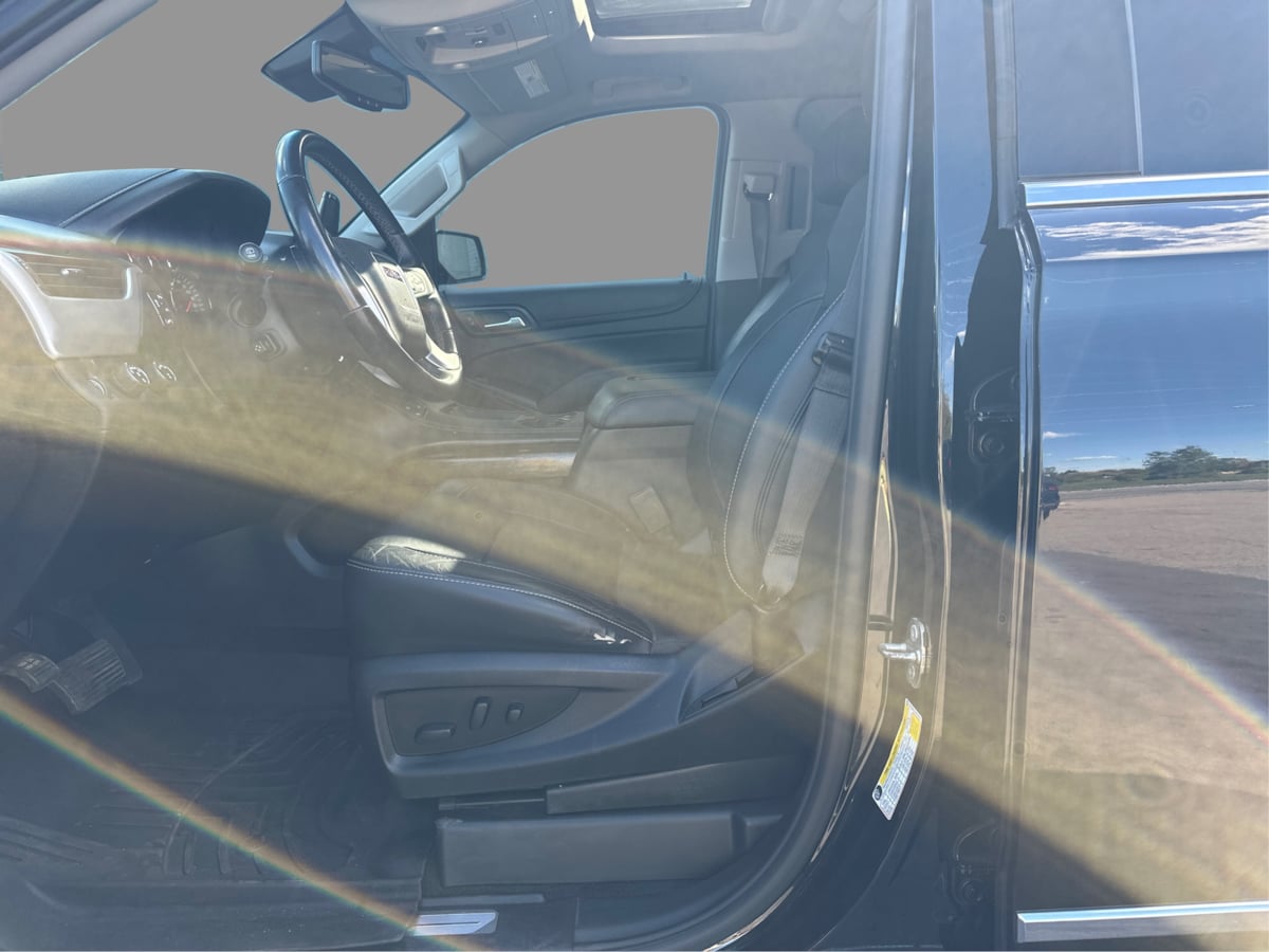 Photo 10 of this GMC Yukon
