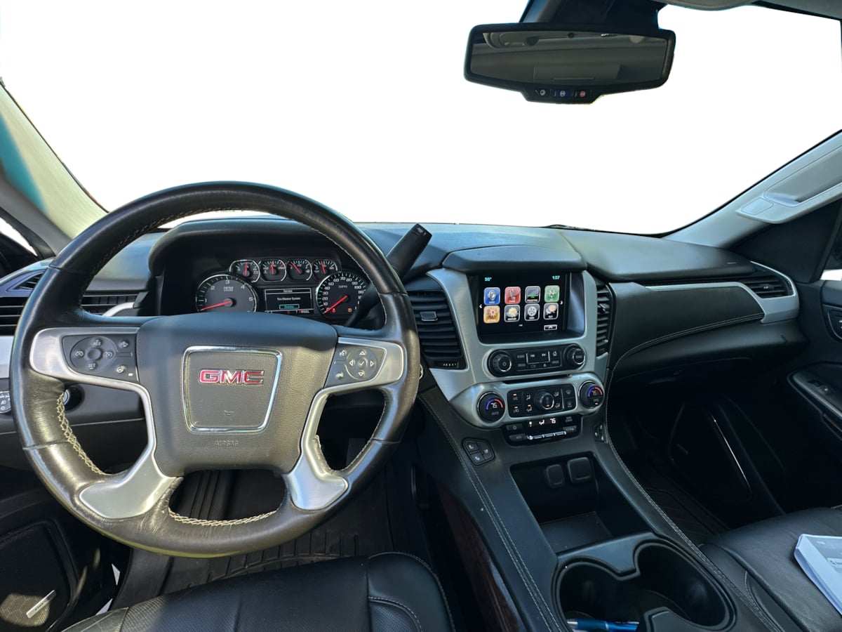 Photo 32 of this GMC Yukon