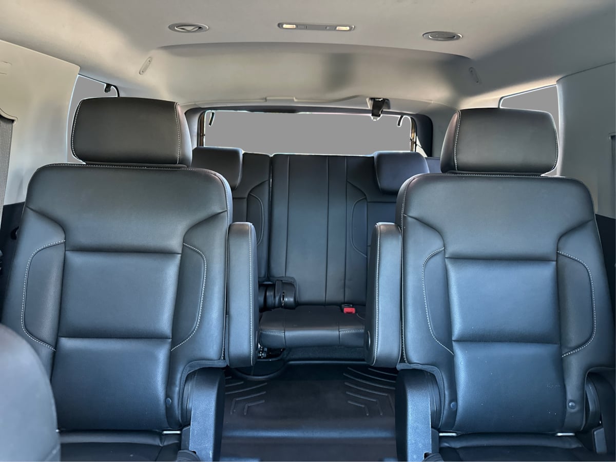 Photo 40 of this GMC Yukon