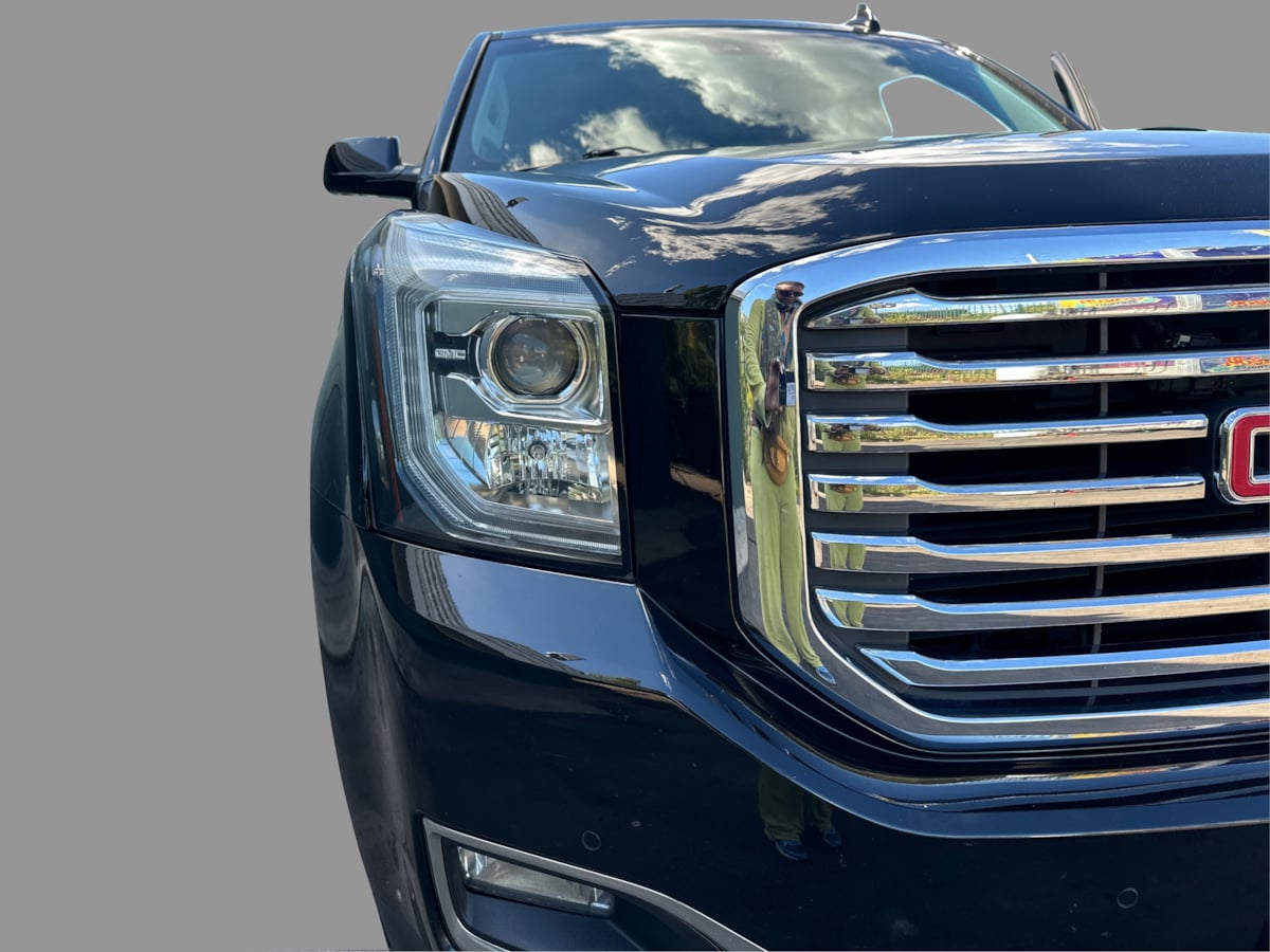 Photo 45 of this GMC Yukon