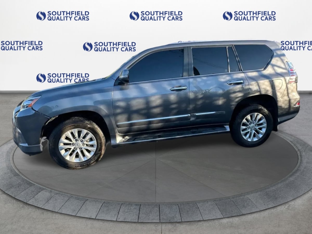 Lexus GX photo 4