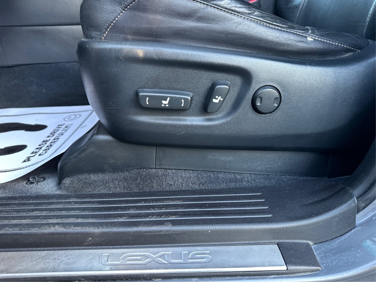 Lexus GX photo 20