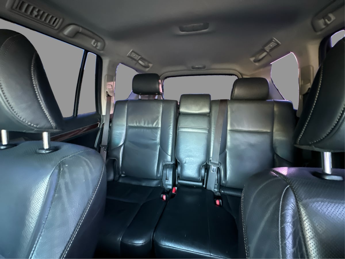 Lexus GX photo 37