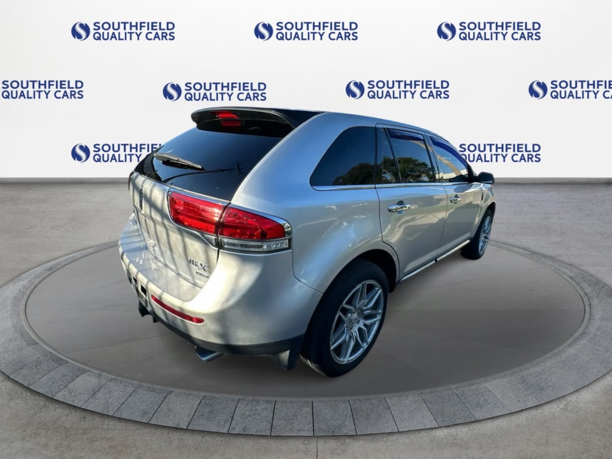 Lincoln MKX photo 8