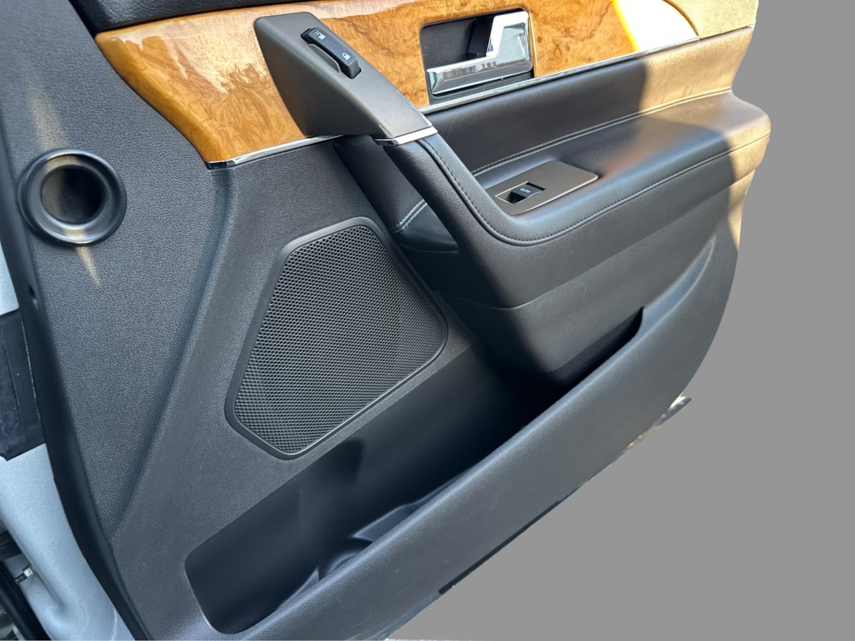 Lincoln MKX photo 27