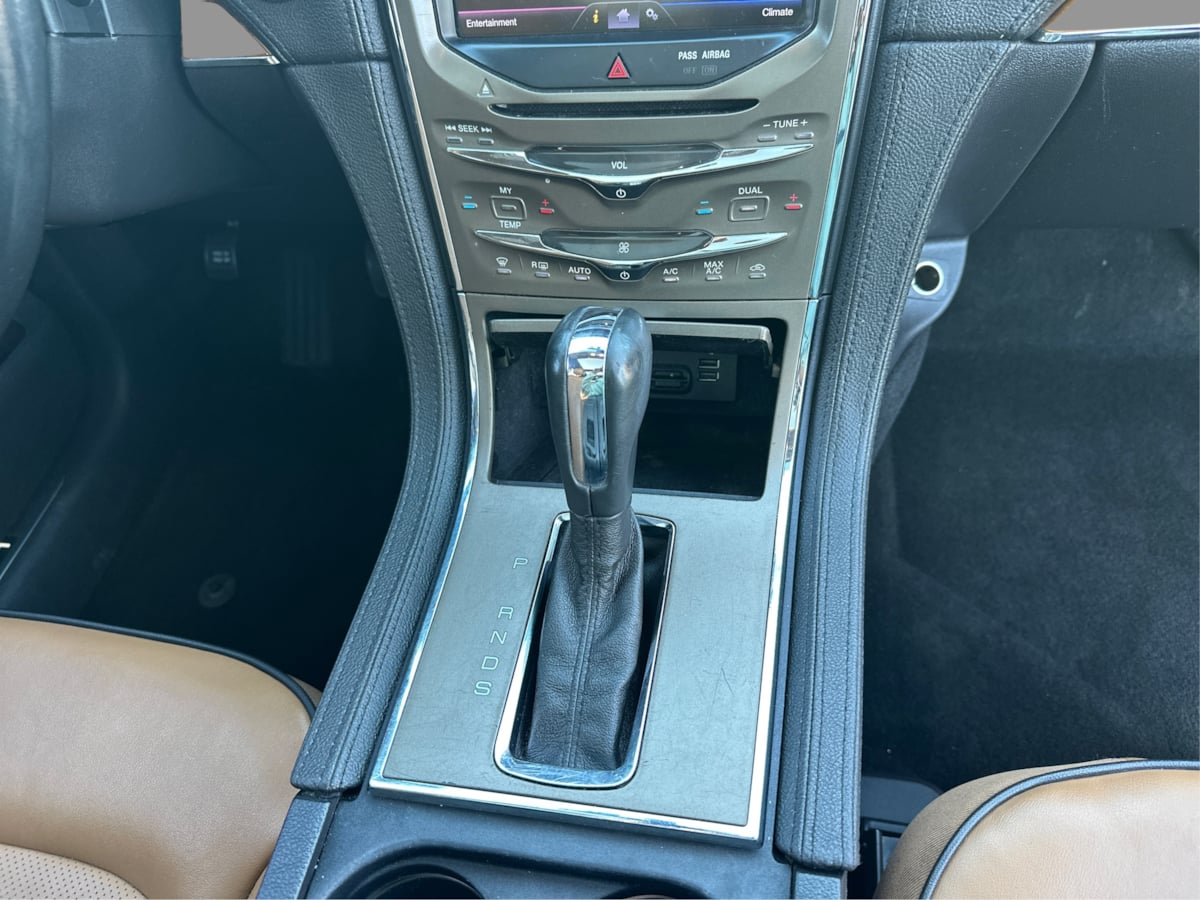 Lincoln MKX photo 28
