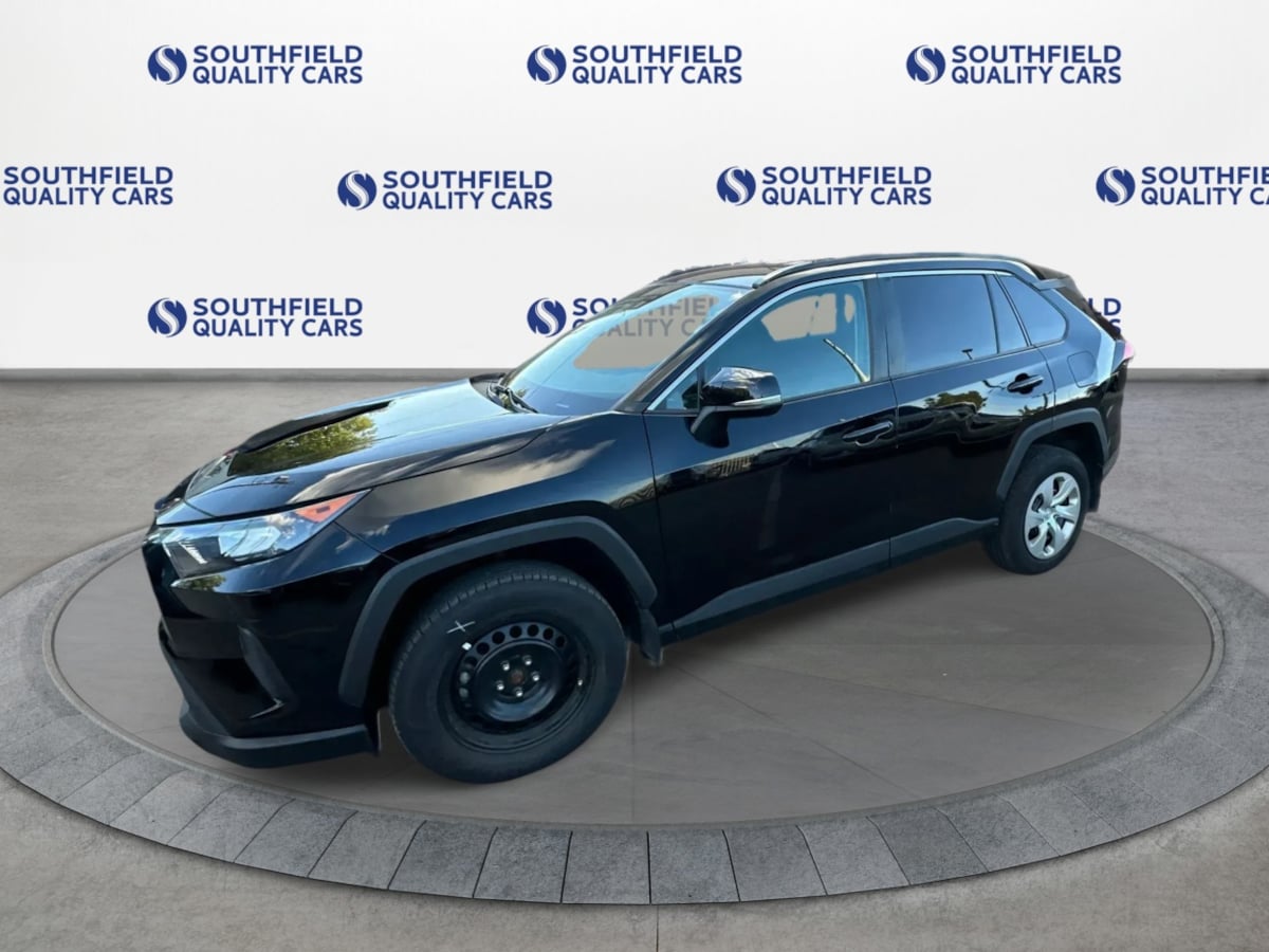 Photo 2 of this Toyota RAV4