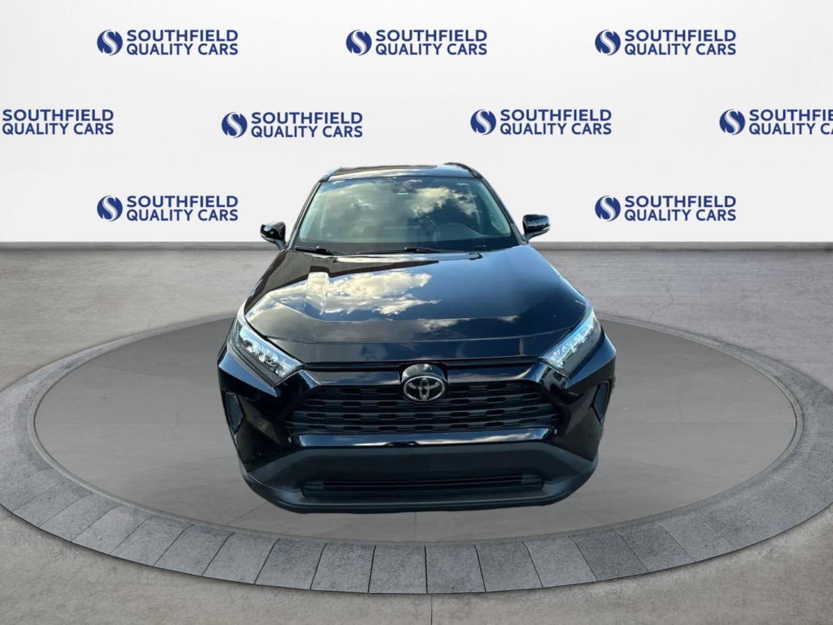Photo 9 of this Toyota RAV4