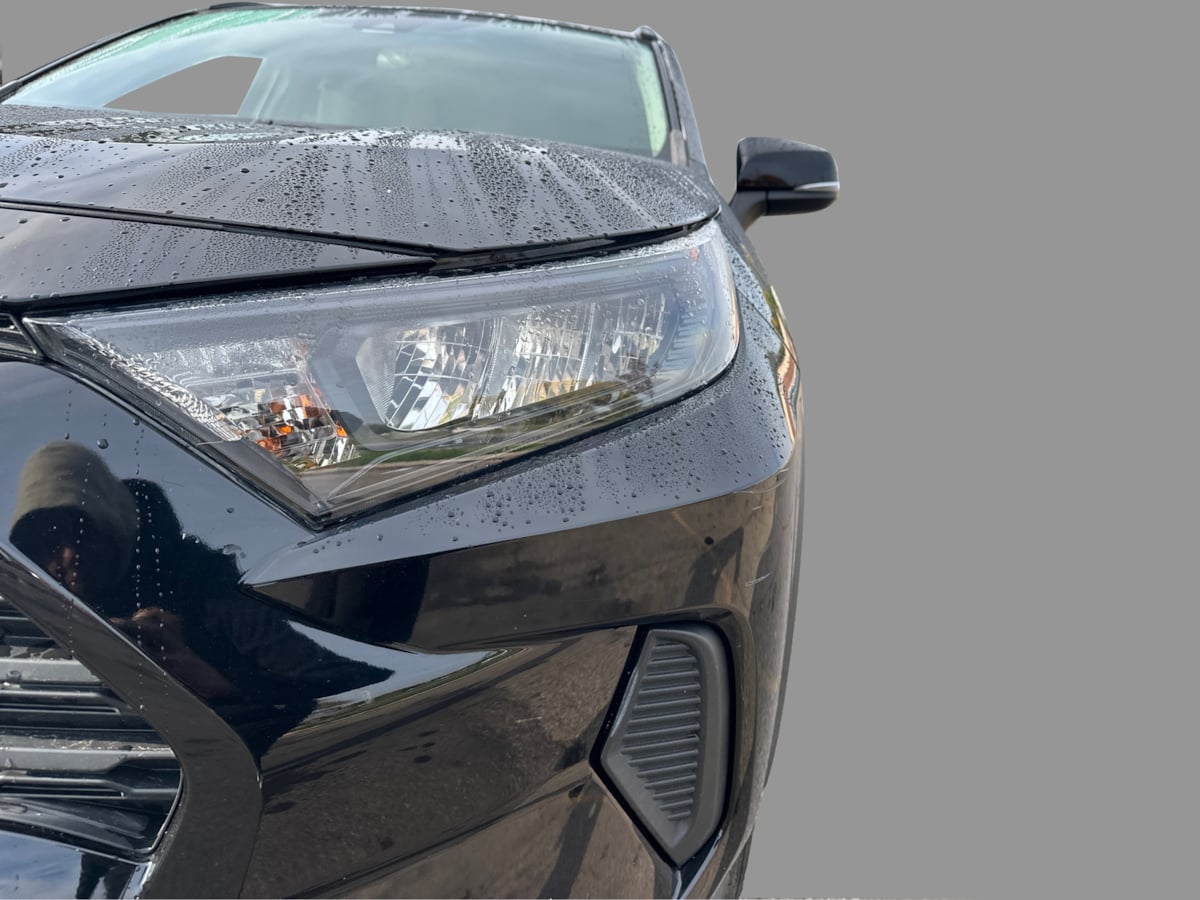 Photo 27 of this Toyota RAV4