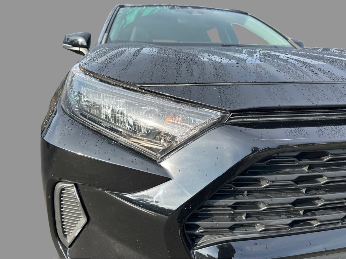 Photo 28 of this Toyota RAV4