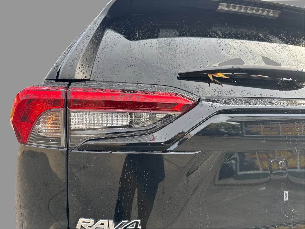 Photo 29 of this Toyota RAV4