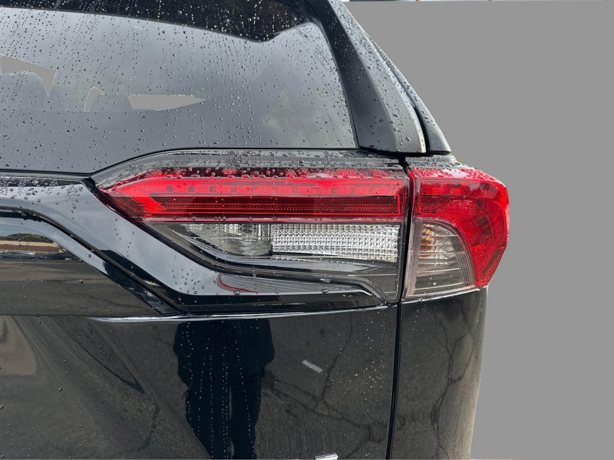 Photo 30 of this Toyota RAV4