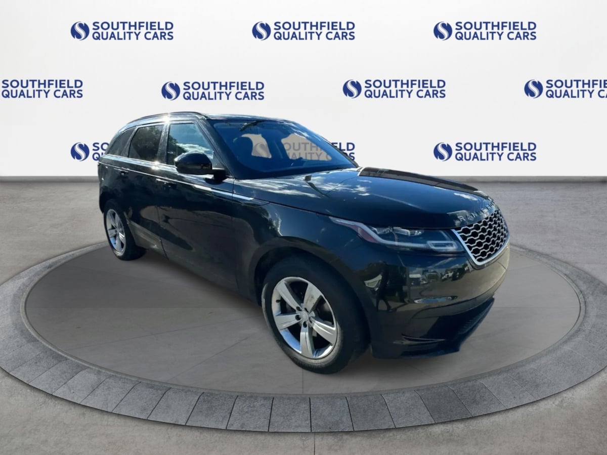 Land Rover Range Rover Velar photo 2