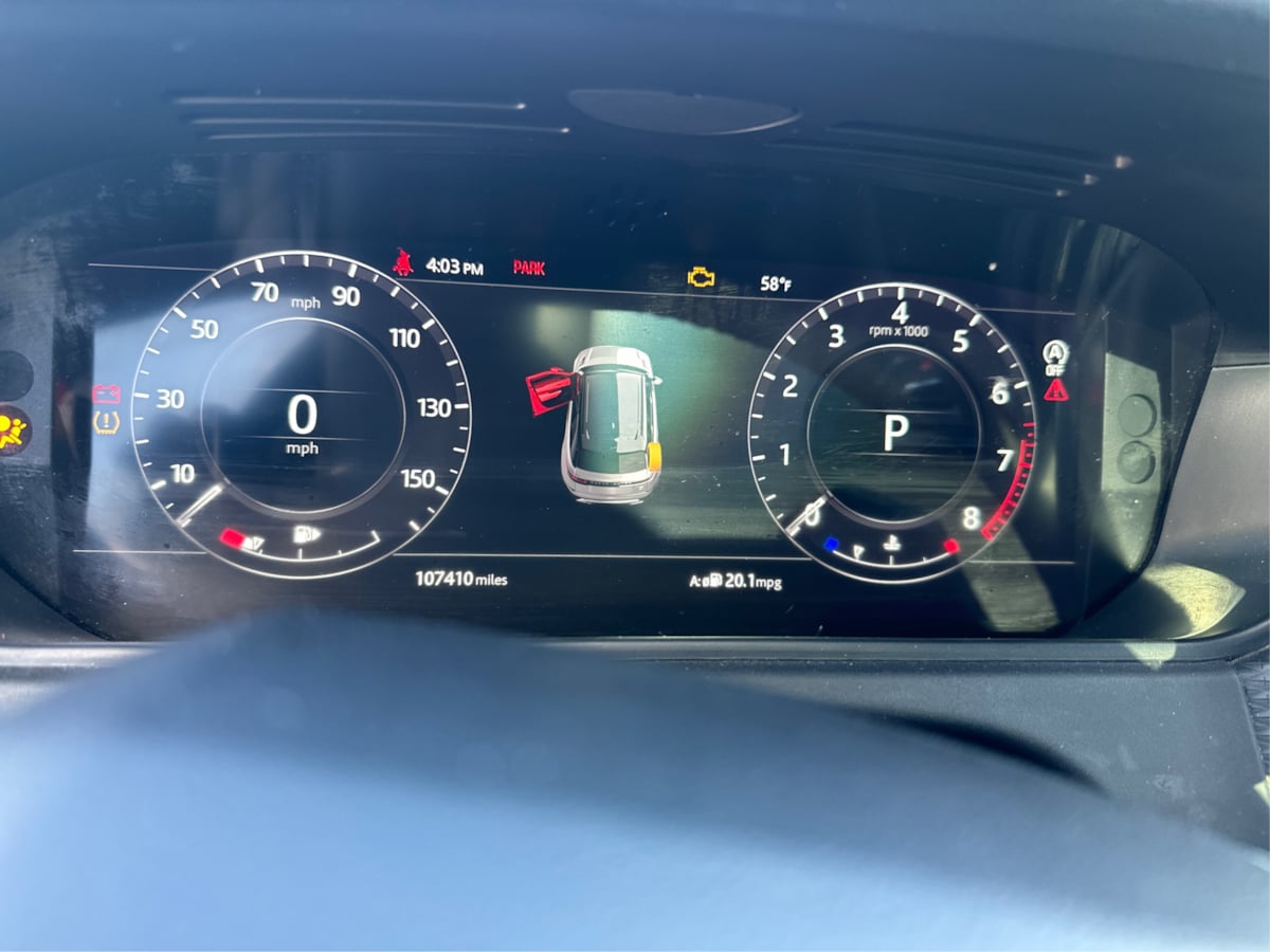 Land Rover Range Rover Velar photo 20