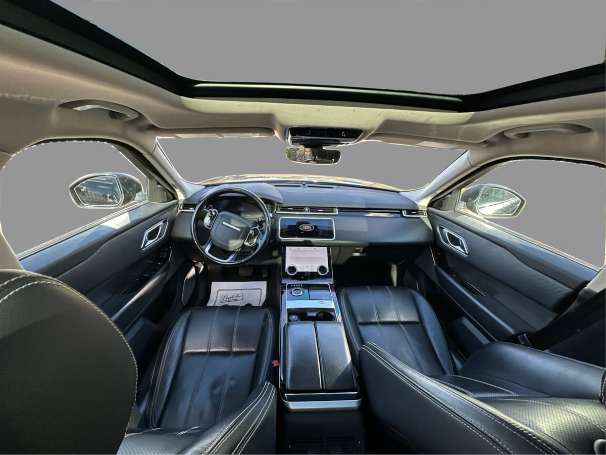 Land Rover Range Rover Velar photo 34