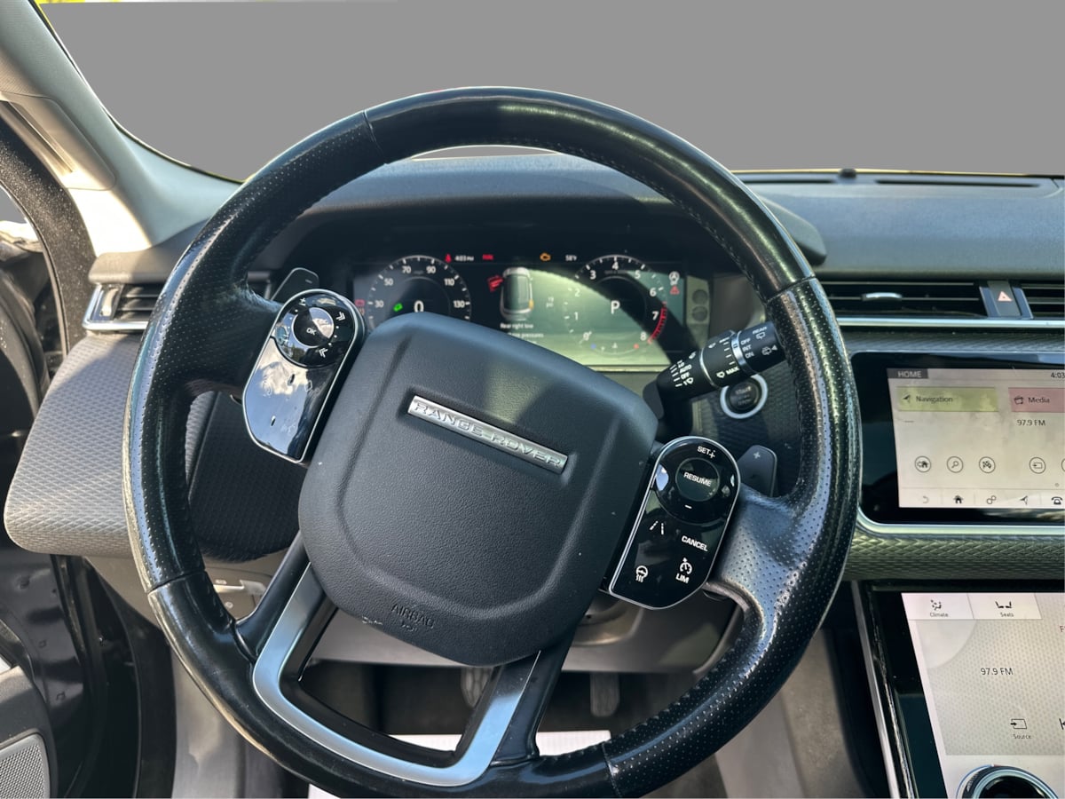 Land Rover Range Rover Velar photo 45