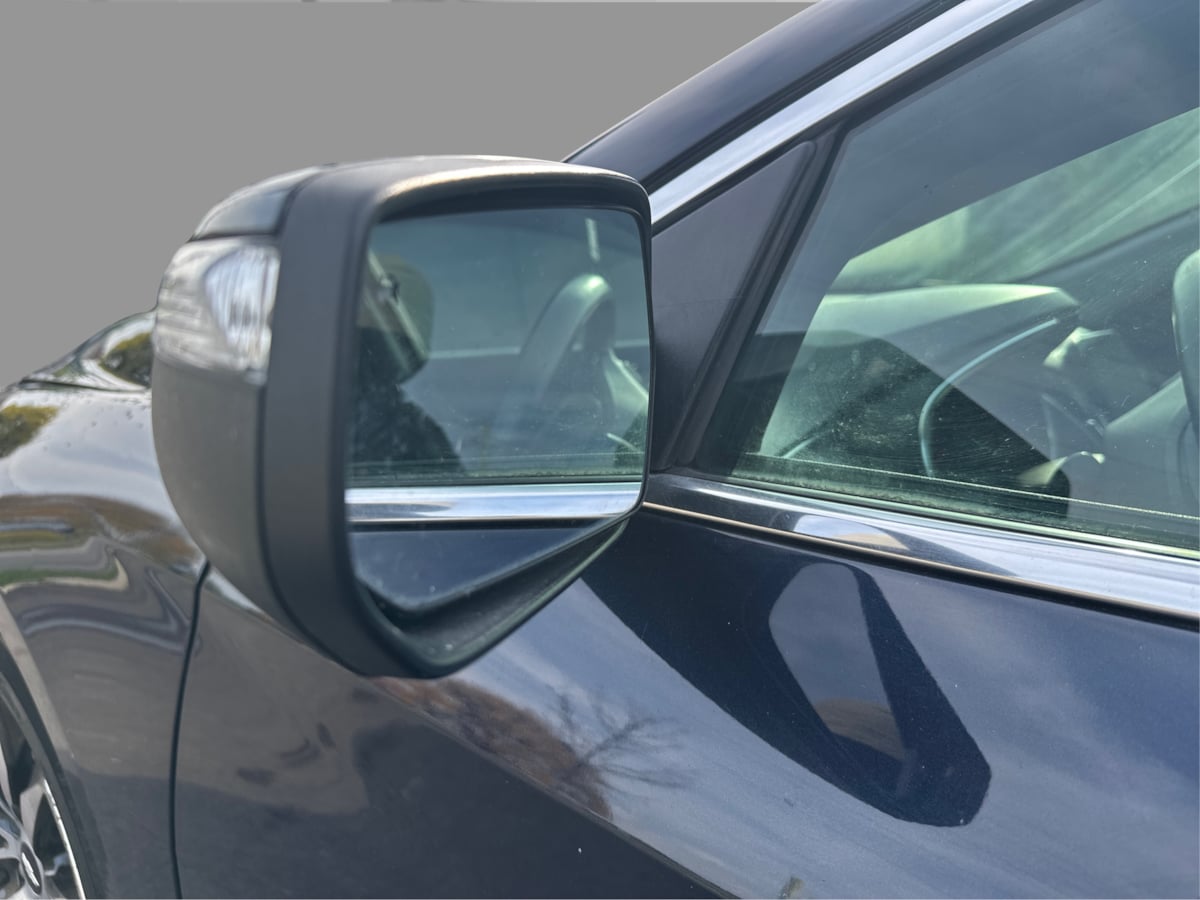 Photo 27 of this Chevrolet Malibu