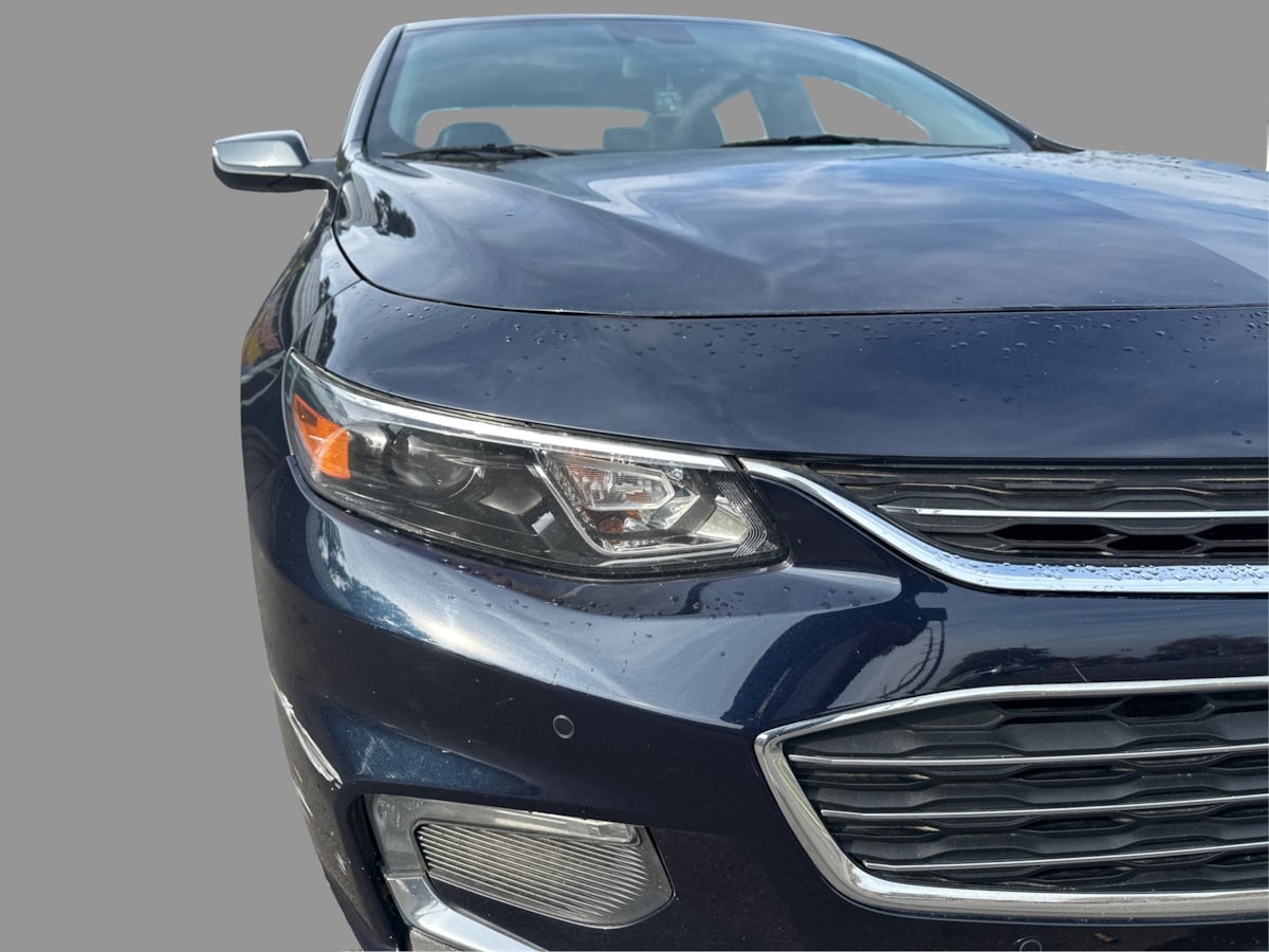 Photo 29 of this Chevrolet Malibu