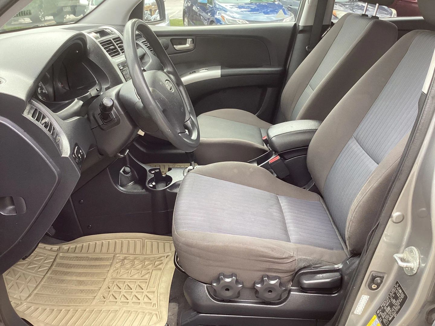 2010 Kia Sportage LX - Photo 16