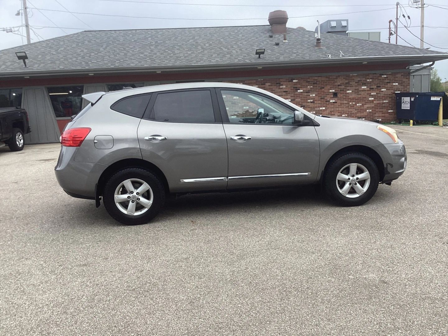 2013 Nissan Rogue S - Photo 10