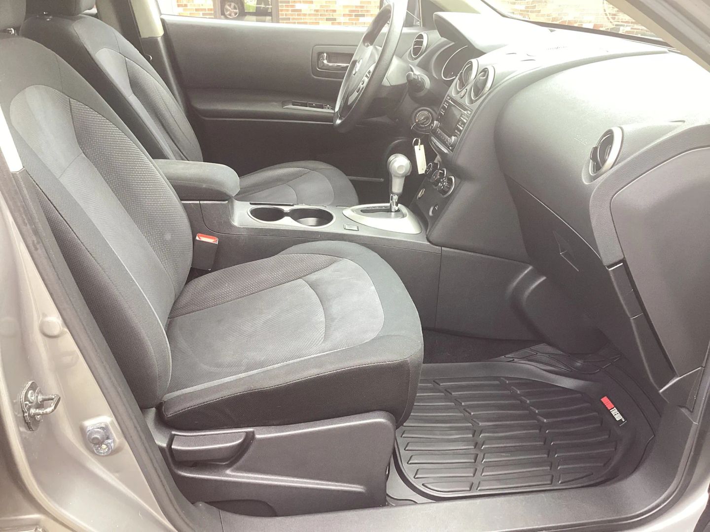 2013 Nissan Rogue S - Photo 11