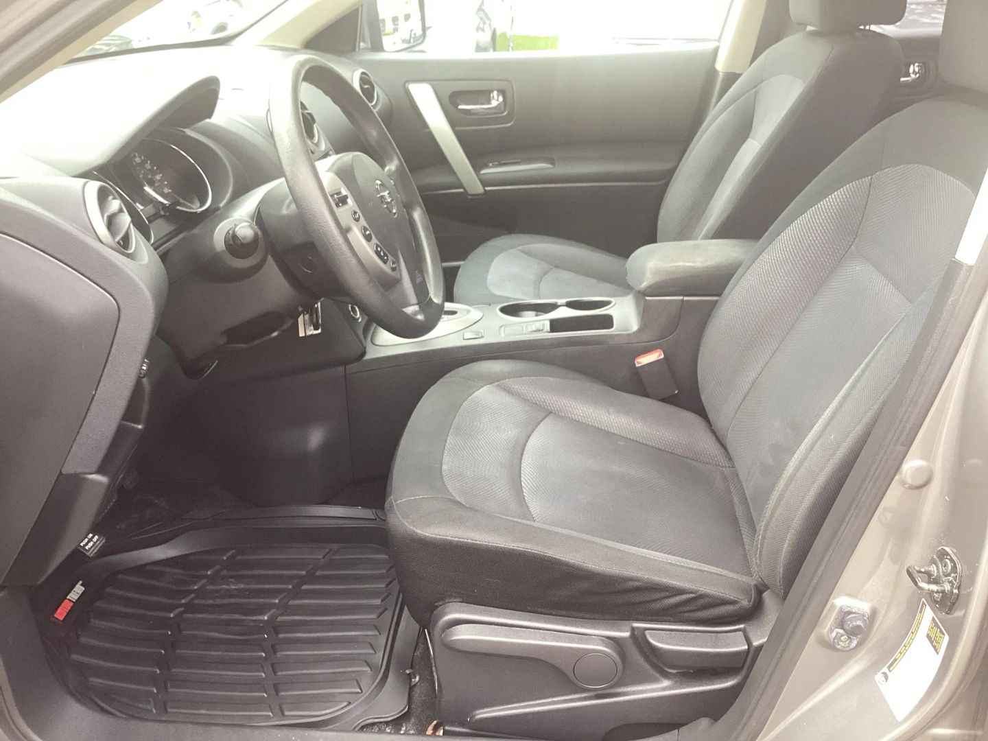 2013 Nissan Rogue S - Photo 16