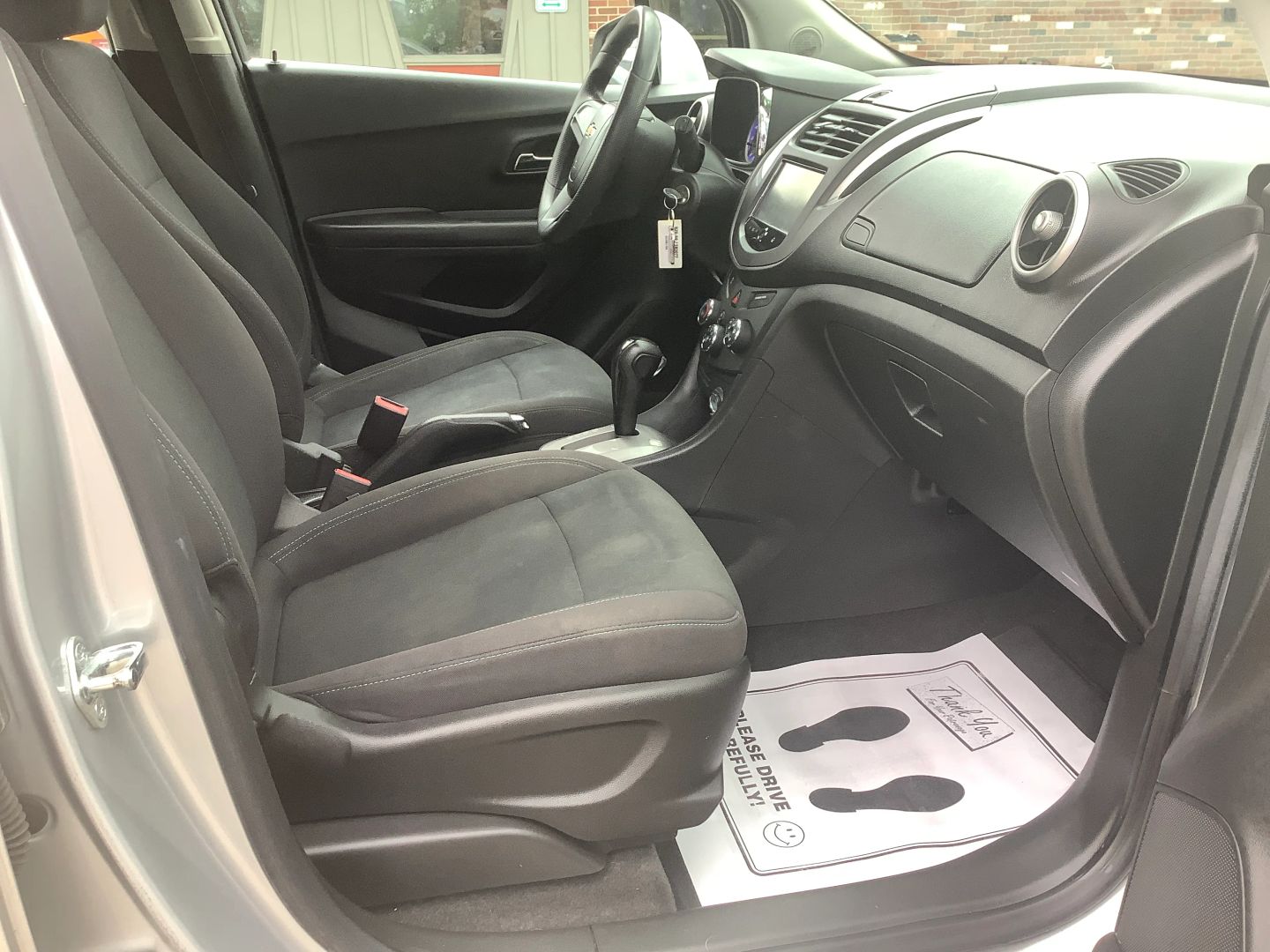 2016 Chevrolet Trax LS - Photo 11