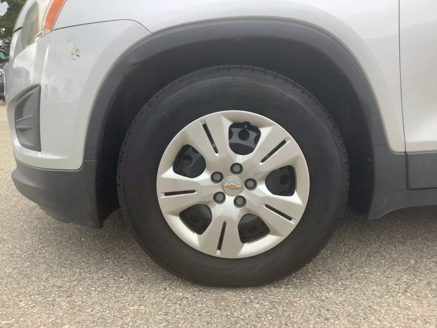 2016 Chevrolet Trax LS - Photo 24