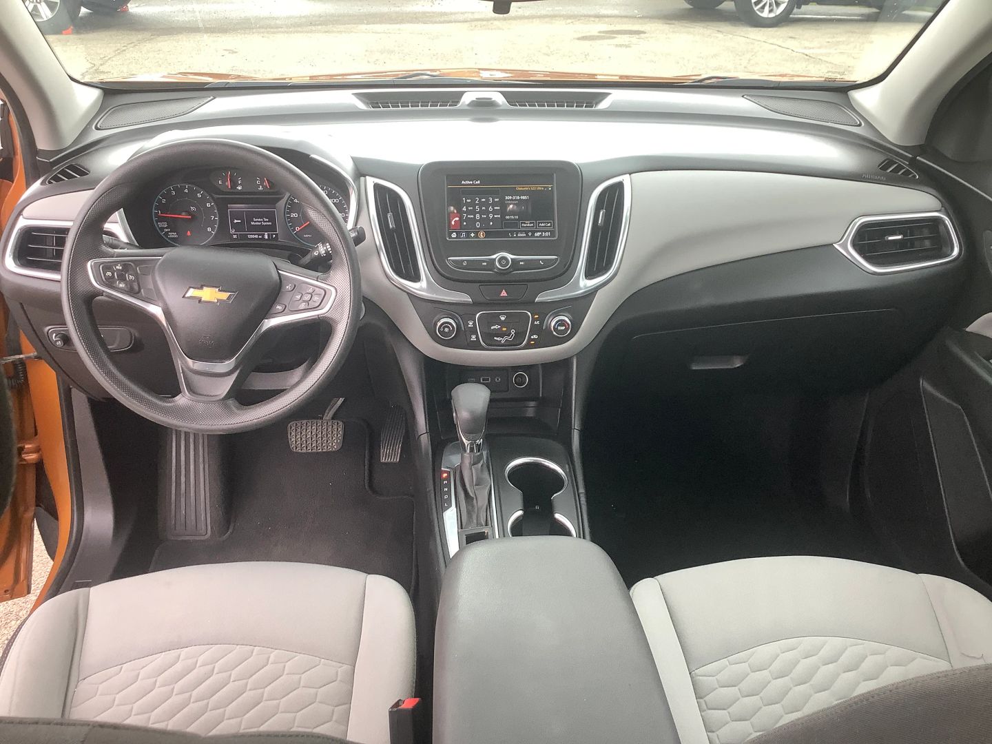 2019 Chevrolet Equinox LS - Photo 19