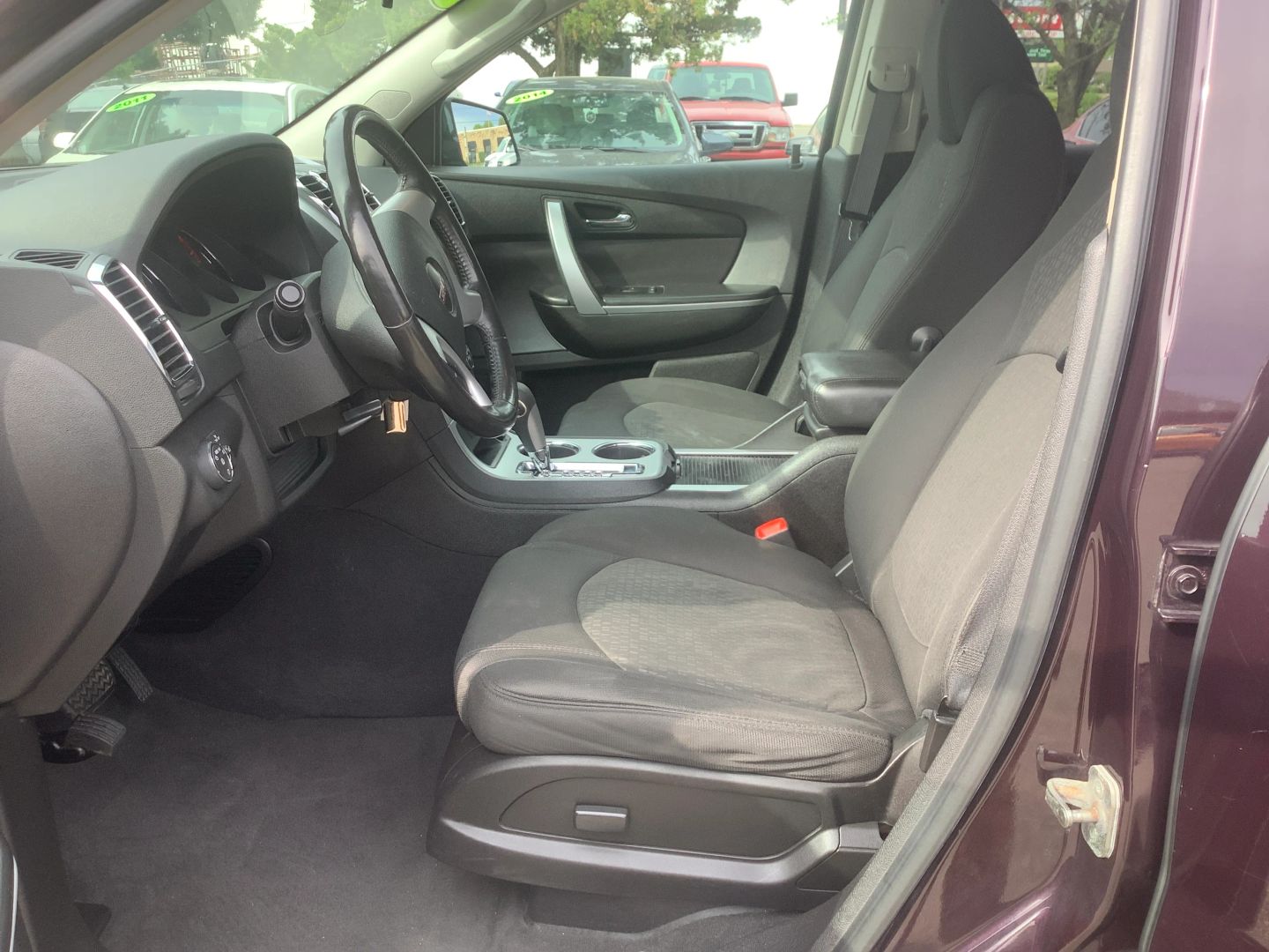 2009 GMC Acadia SLE - Photo 18