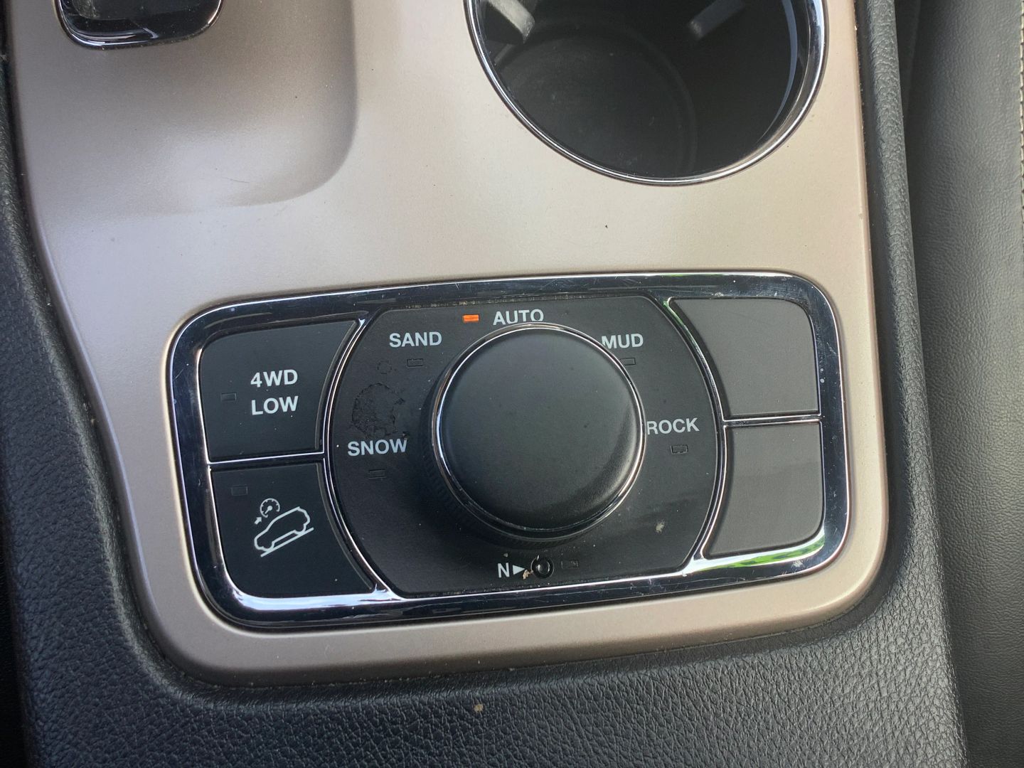 2015 Jeep Grand Cherokee Limited - Photo 37