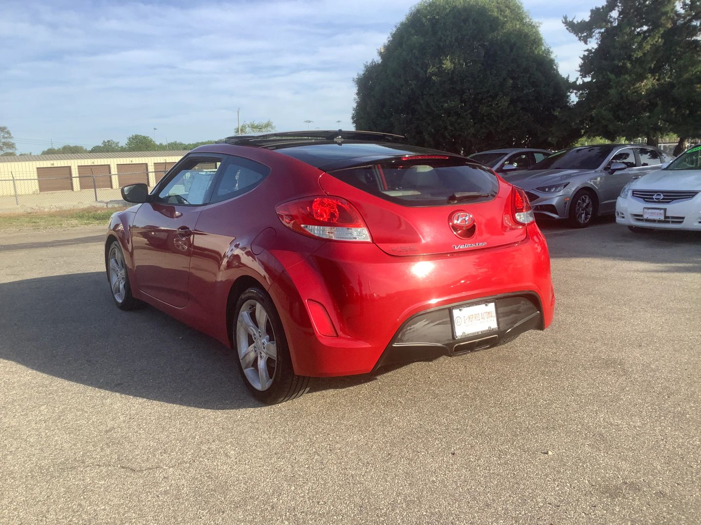 2014 Hyundai Veloster Base - Photo 7