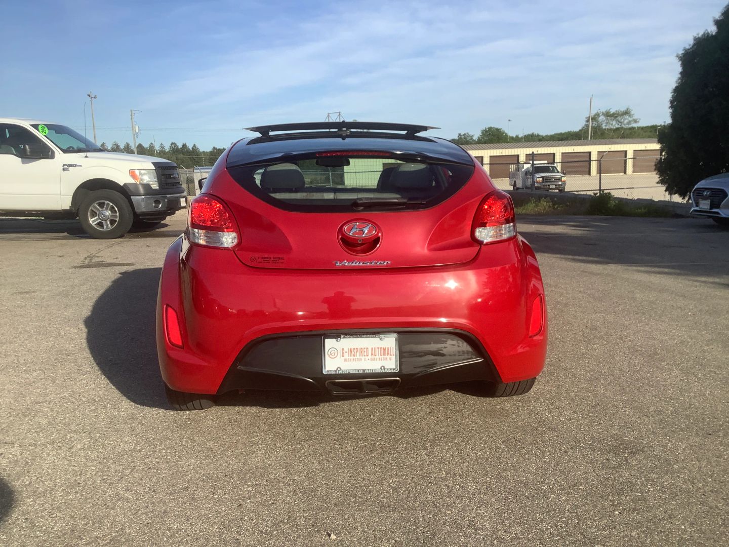 2014 Hyundai Veloster Base - Photo 8