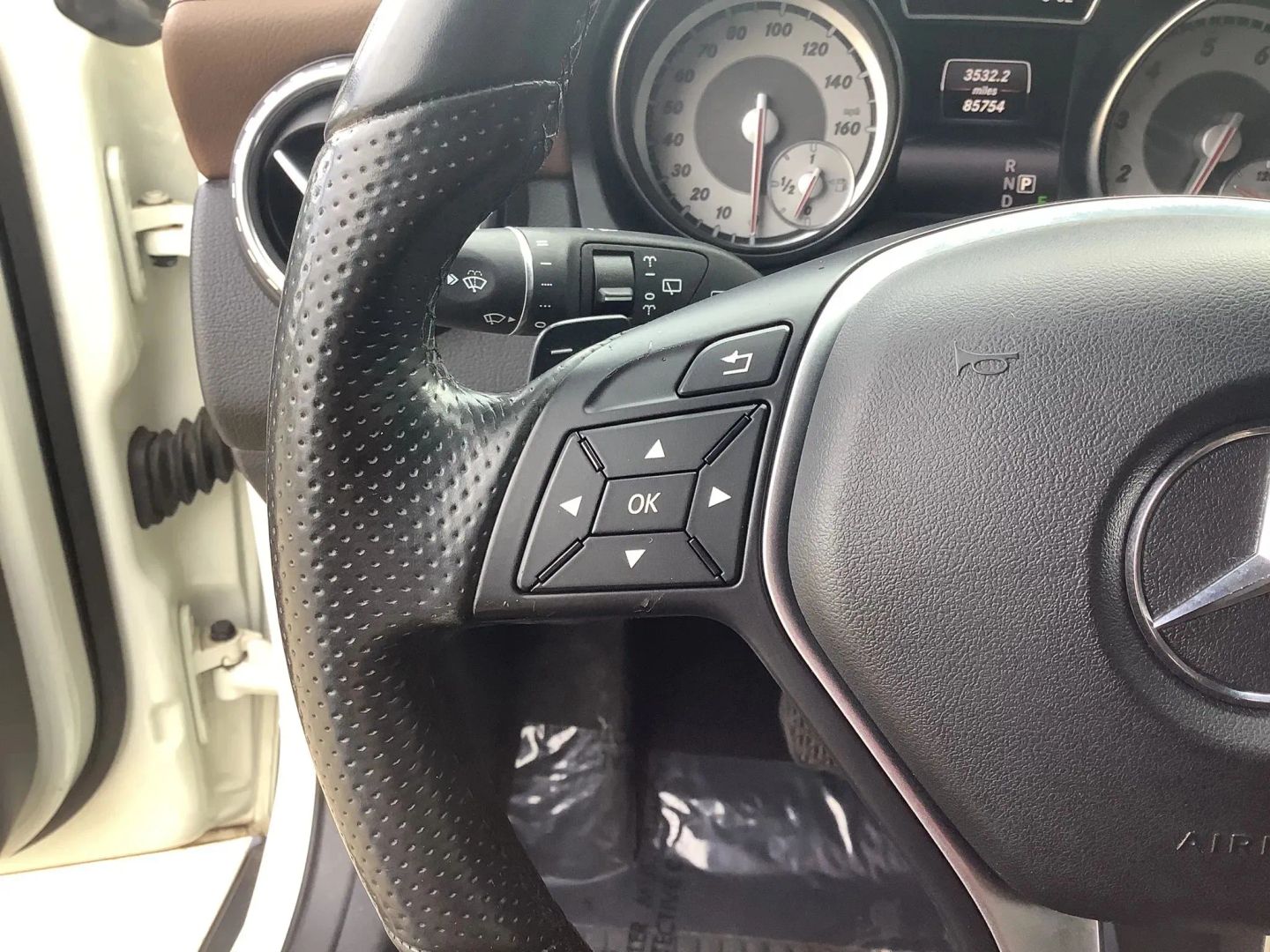 2015 Mercedes-Benz GLA-Class GLA250 - Photo 28
