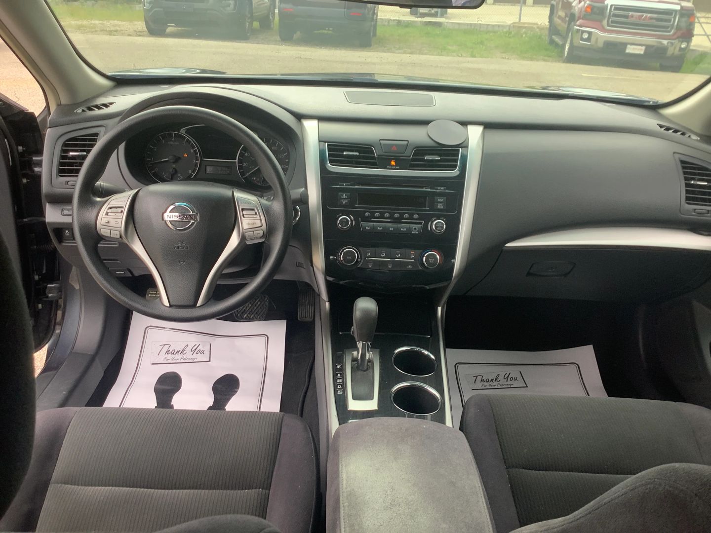 Photo 17 of this Nissan Altima
