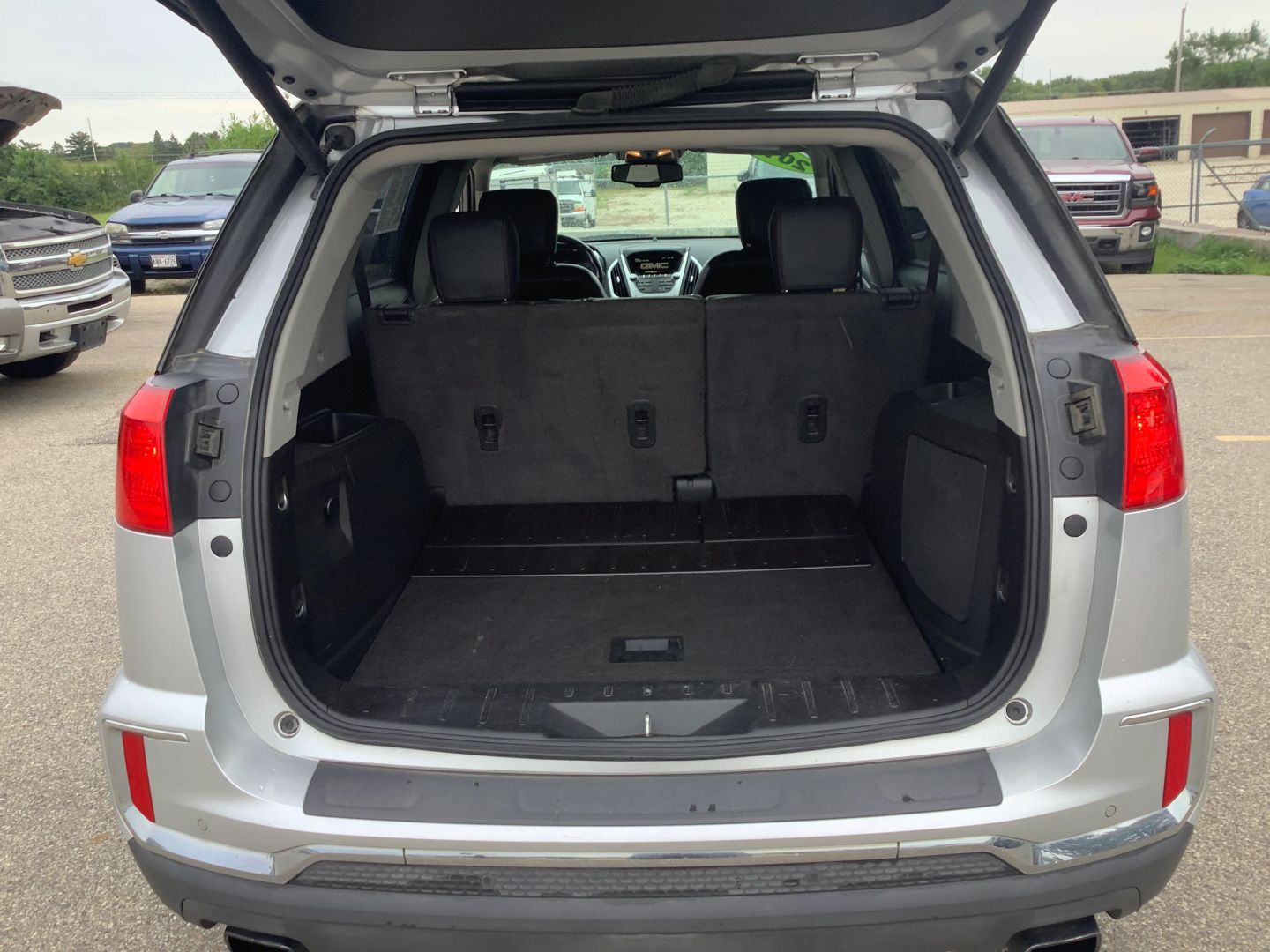 Photo 26 of this GMC Terrain