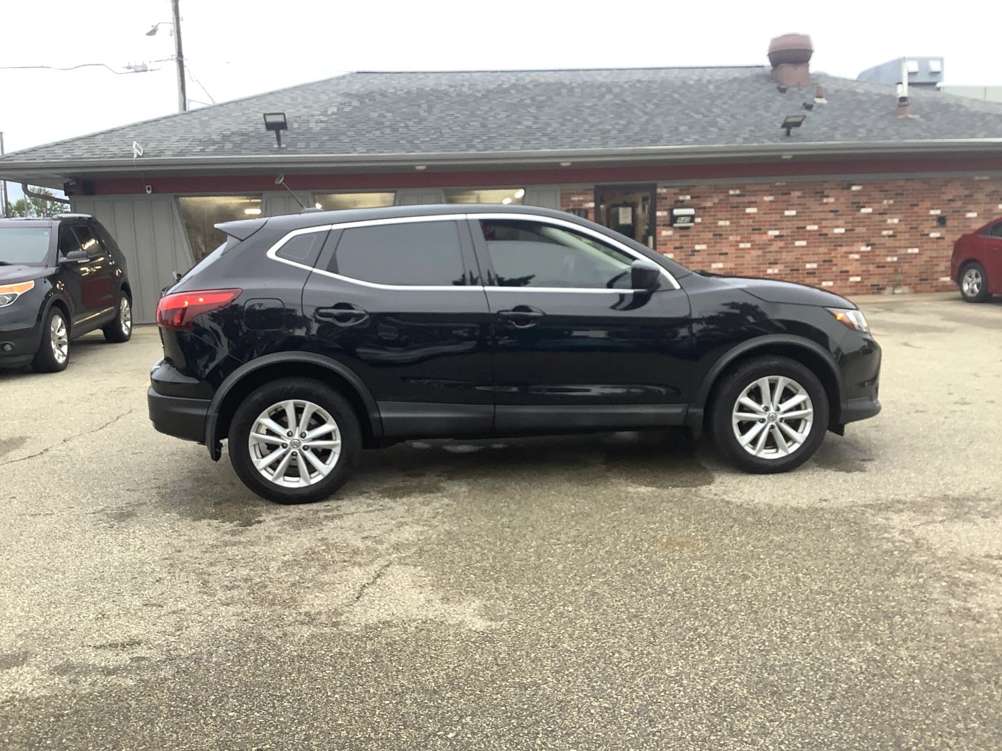 Photo 10 of this Nissan Rogue Sport