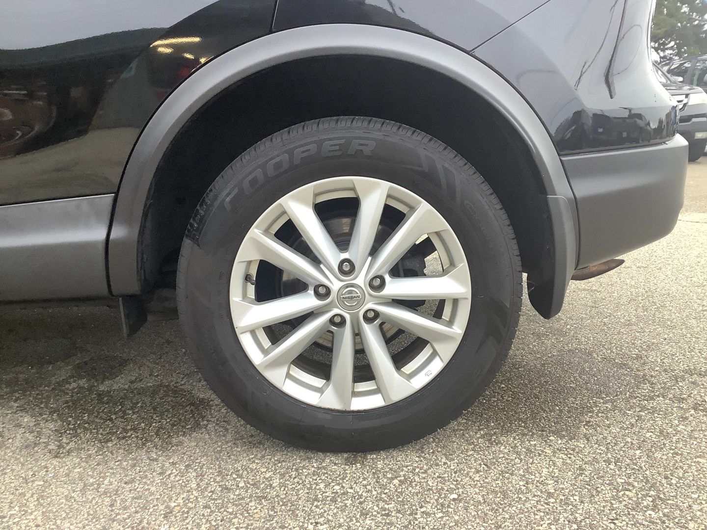 Photo 24 of this Nissan Rogue Sport