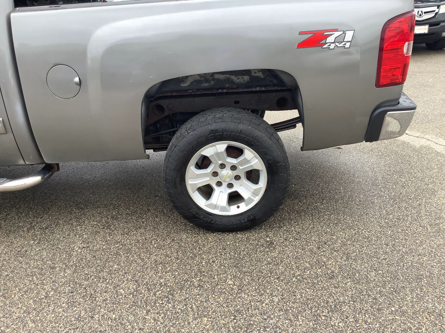 Photo 29 of this Chevrolet Silverado 1500