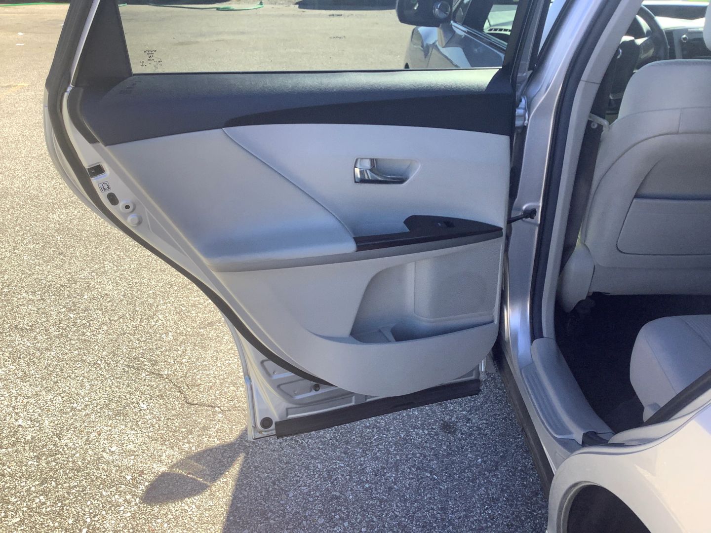 Photo 17 of this Toyota Venza