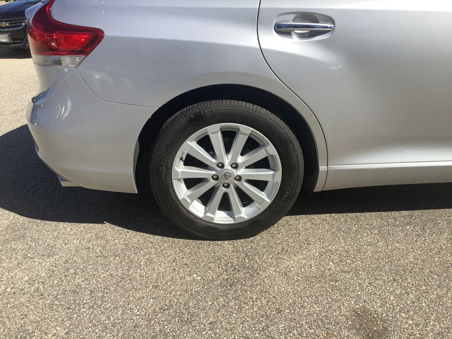 Photo 26 of this Toyota Venza